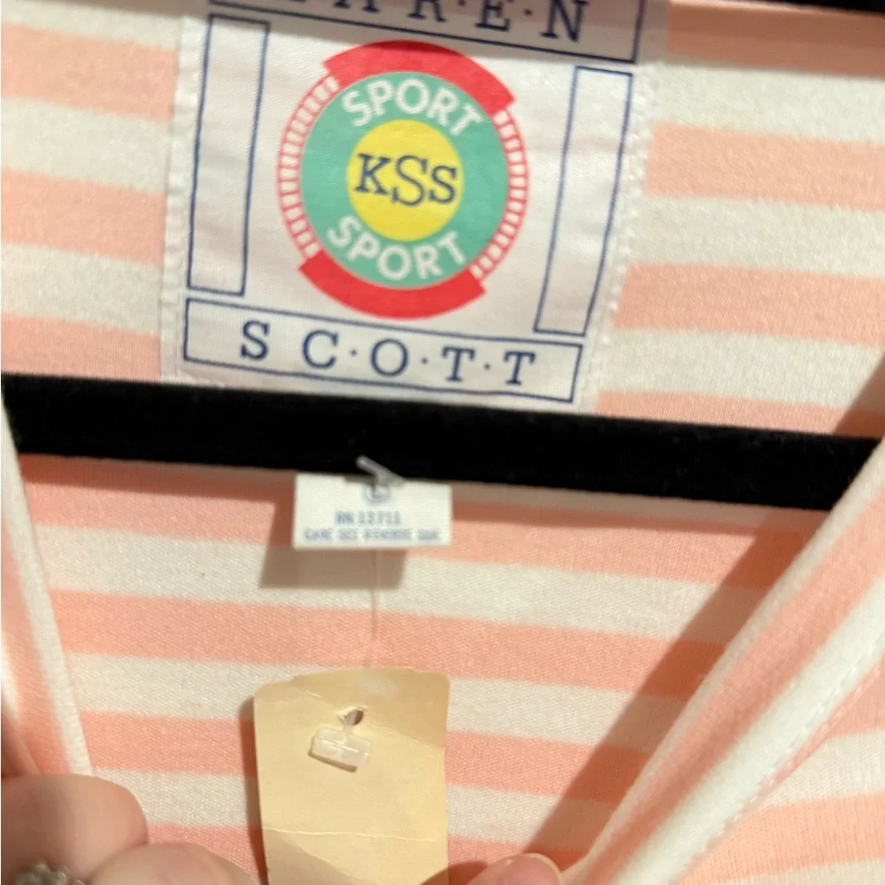 Vintage Karen Scott Women's Pink and White Striped top - Picture 2 of 4
